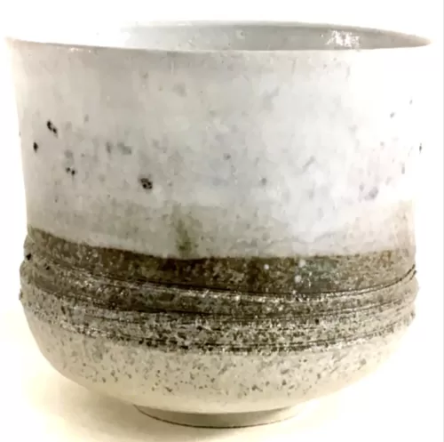 Helen_Kunzman_Incised-vessel-with-glaze-and-iron