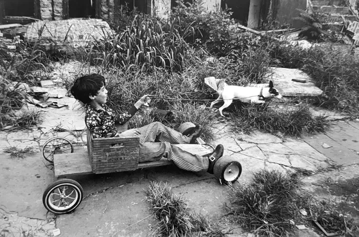 Jill_Freedman_Fang_34